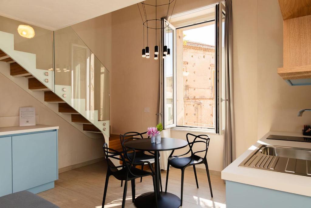 טרופאה Sun Serenity Suite מראה חיצוני תמונה