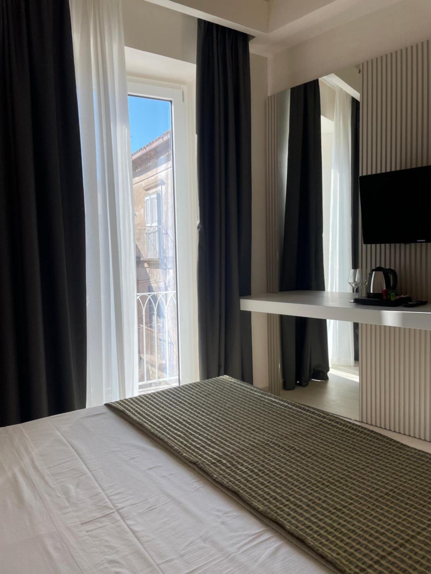 טרופאה Sun Serenity Suite מראה חיצוני תמונה